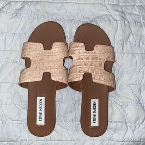 Steve Madden Pink/ Ivory Croc Sandals